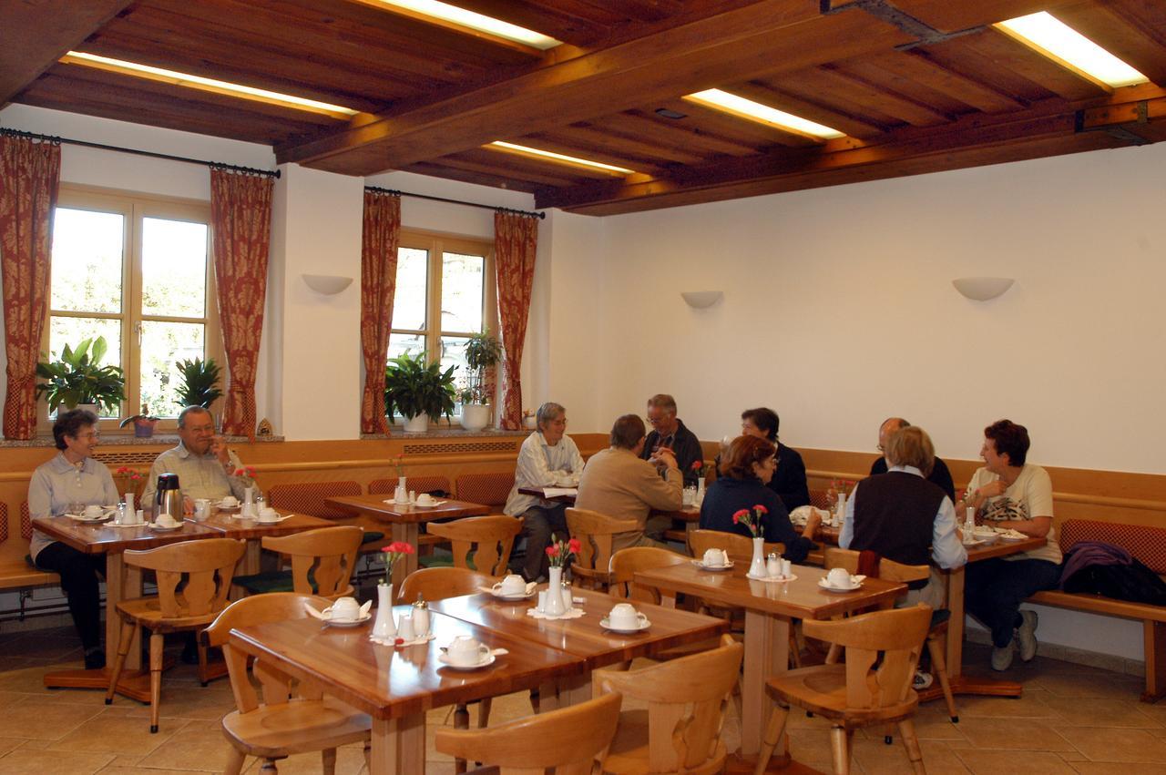 Weingut-Pension Stockingerhof Duernstein Exterior photo